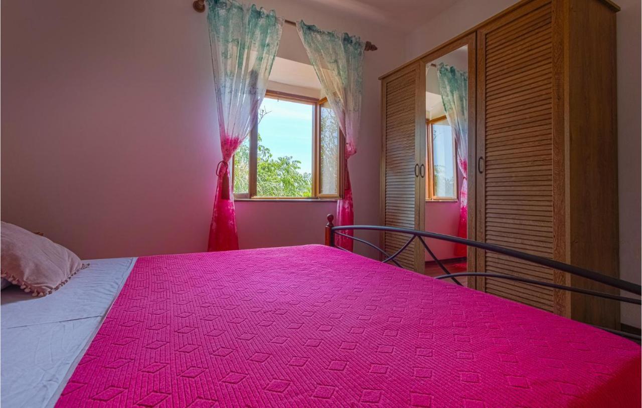 Awesome Home In Zaglav With Wifi Extérieur photo