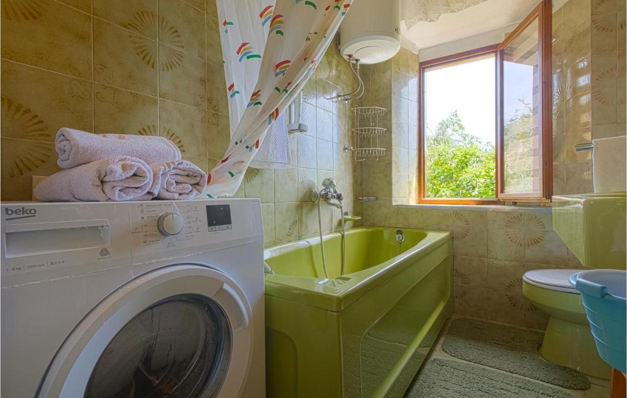 Awesome Home In Zaglav With Wifi Extérieur photo